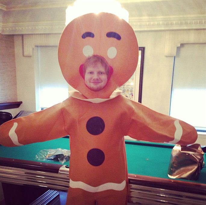 מתי he dressed up in a gingerbread man costume 