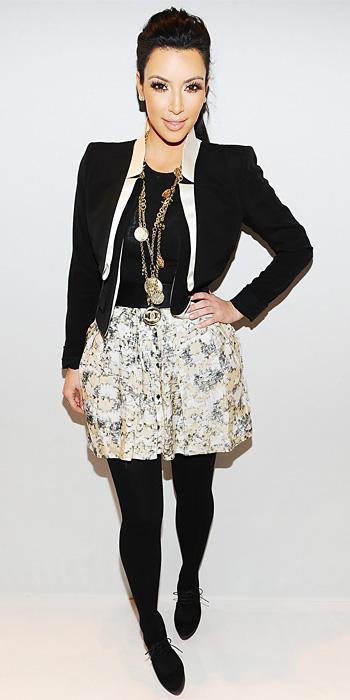 김 Kardashian 2011 Looks - Charlotte Ronson top and vintage Chanel necklace