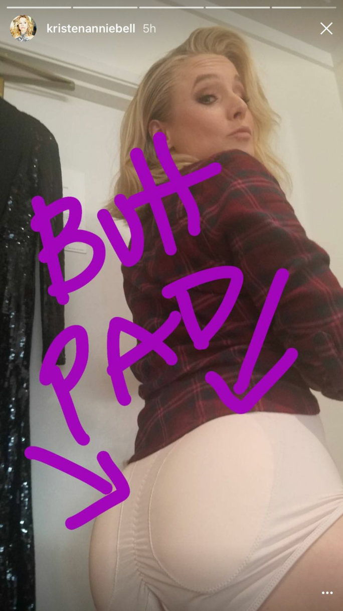 קריסטן Bell - Butt Pad Snapchat EMBED