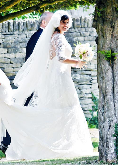 סלבריטאי Wedding Photos - Lily Allen and Sam Cooper