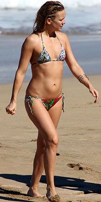 קייט Hudson, Shimmi, Stars in Bikinis