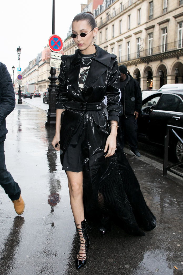 벨라 Hadid - Front Row Paris Couture
