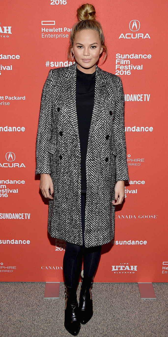 モデル Chrissy Teigen attends 'Southside With You' Premiere during the 2016 Sundance Film Festival at Eccles Center Theatre on January 24, 2016 in Park City, Utah. 