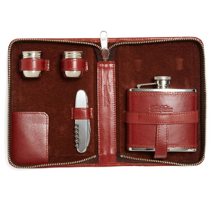 עור TRAVELING FLASK SET 