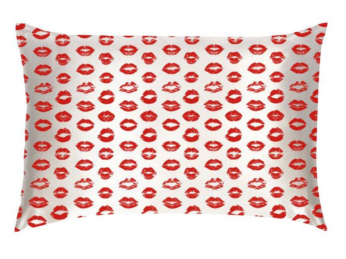 סליפסילק Red Kisses Pure Silk Pillowcase