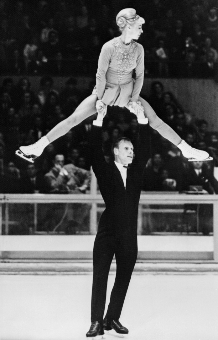 אולג and Ludmila Protopopov (1968 and 1964 Olympic Champions) 