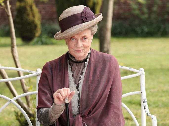 מגי Smith - Lady Violet - Downton Abbey