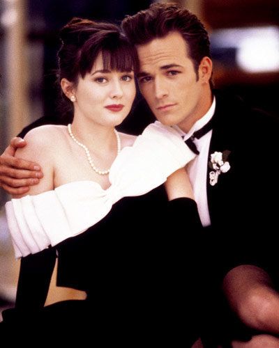 シャノン Doherty - Beverly Hills 90210 - Iconic Prom Dresses
