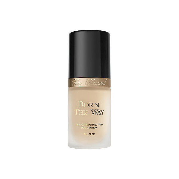 너무 Faced's Born This Way Foundation