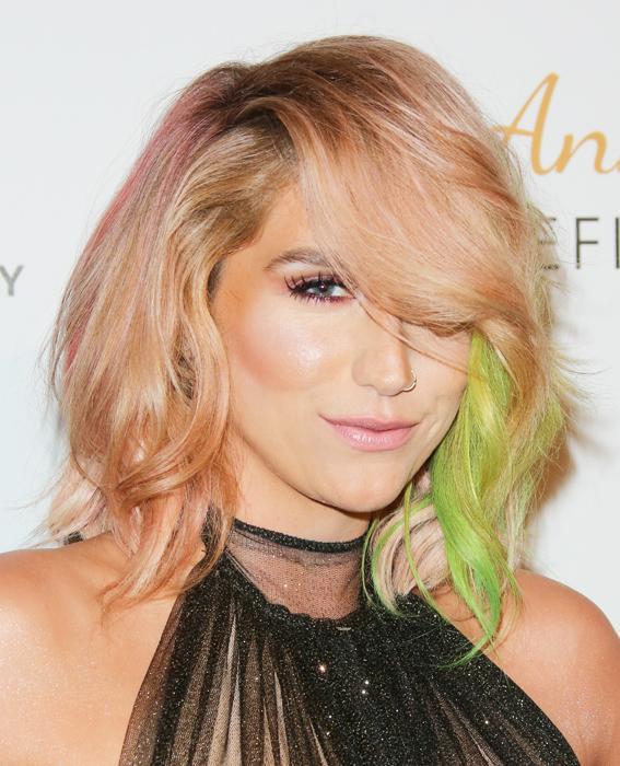 Kesha rainbow hair