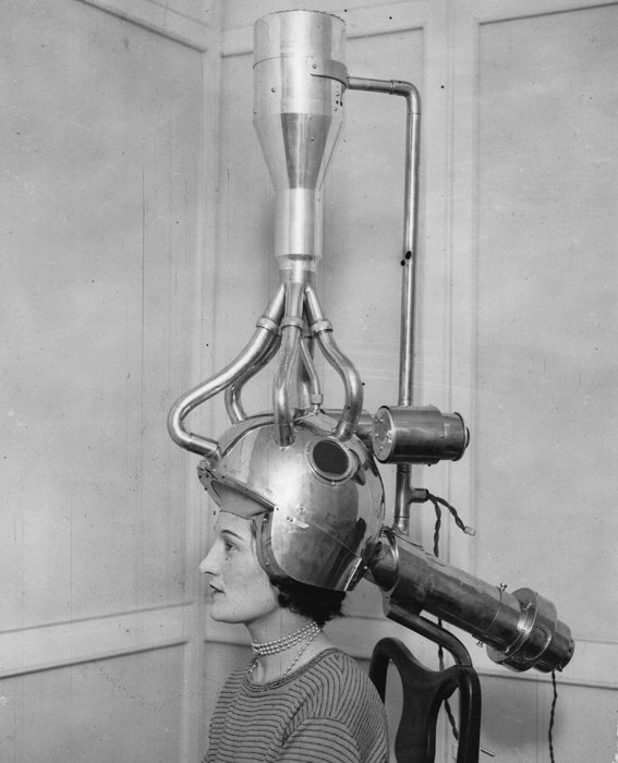 헬멧 Dryer, 1930 