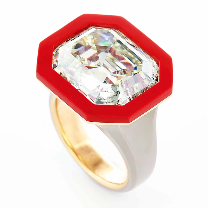 אזמרגד Cut Diamond Ring 