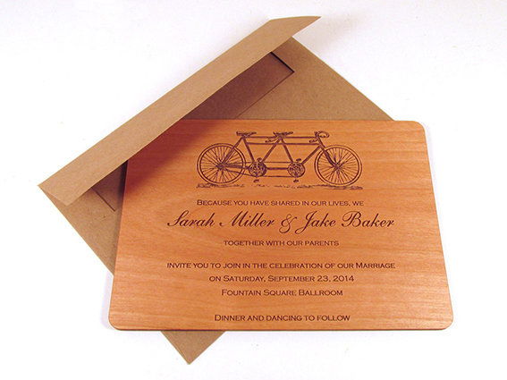 협력 관계 Bike Wooden Wedding Invitation 