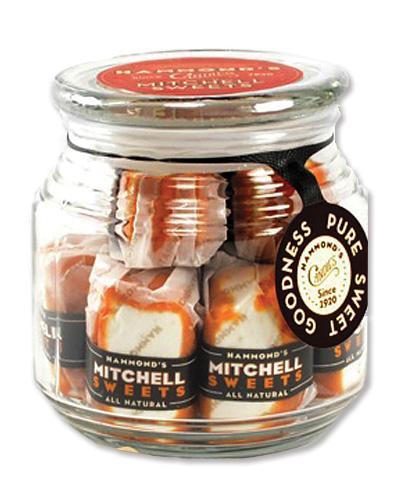 ממתק Month - Caramel coated marshmallow from Hammond's Candies