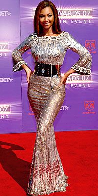 ביונסה Knowles, Dolce & Gabbana, Best of 2007