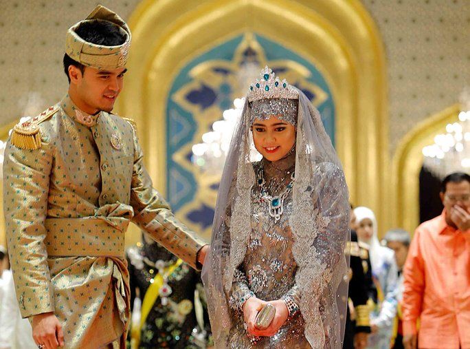 נסיכה Hajah Hafizah Sururul Bolkiah and Pengiran Haji Muhammad Ruzaini of Brunei 