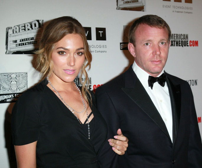 자키 Ainsley and Guy Ritchie 