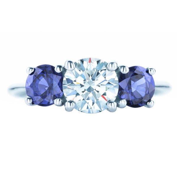 티파니 round brilliant Diamond and Sapphire Ring 