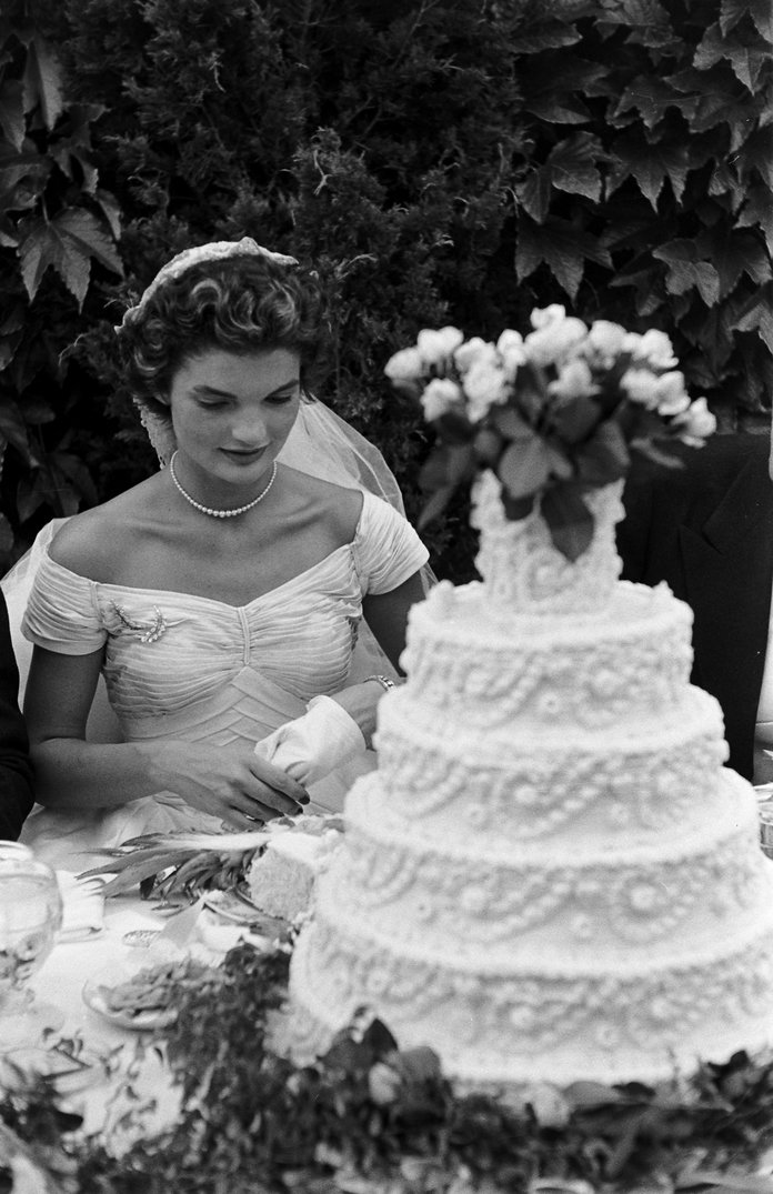 ה wedding cake 