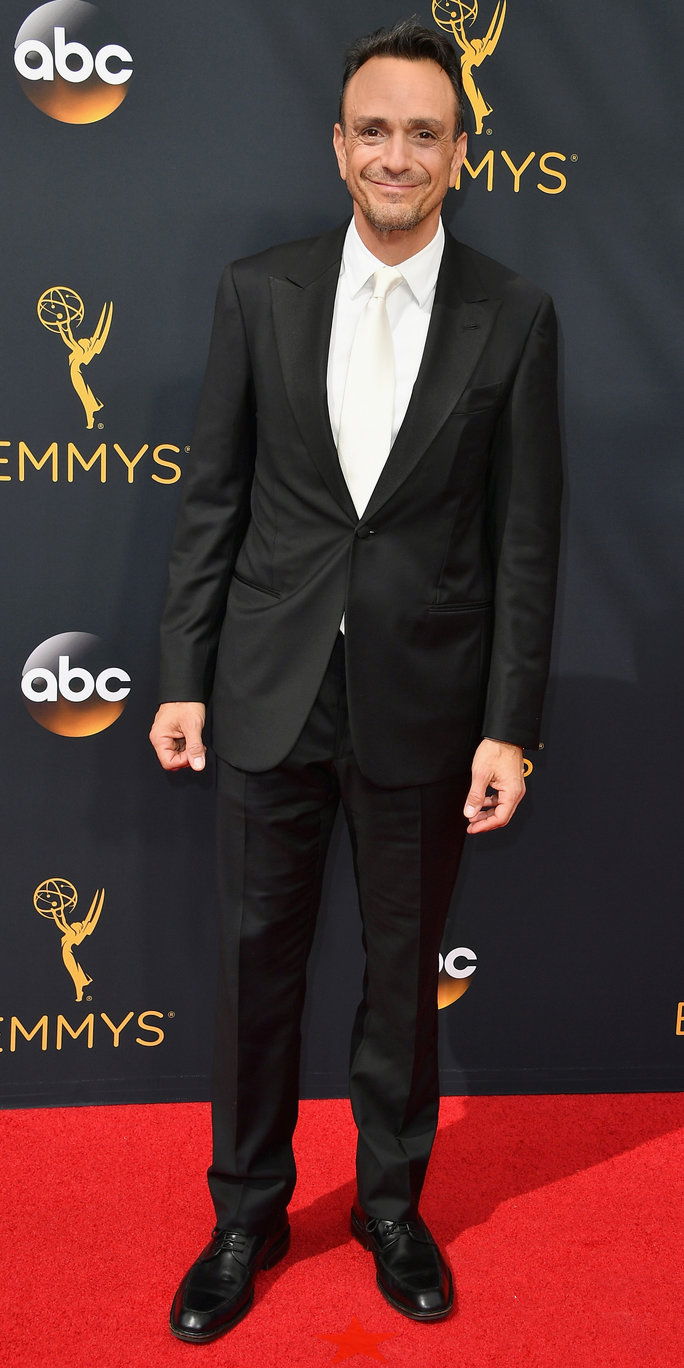 喪失 ANGELES, CA - SEPTEMBER 18: Actor Hank Azaria attends the 68th Annual Primetime Emmy Awards at Microsoft Theater on September 18, 2016 in Los Angeles, California. (Photo by Steve Granitz/WireImage)