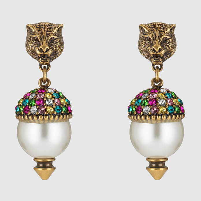 グッチ Feline earrings with crystals 