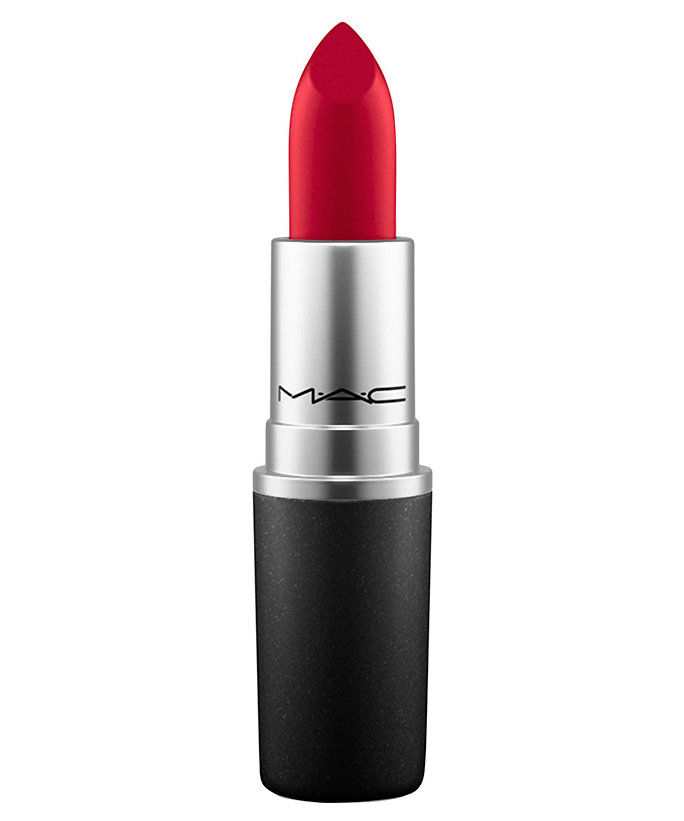 그만큼 Universal Red: MAC Cosmetics Lipstick in Ruby Woo 