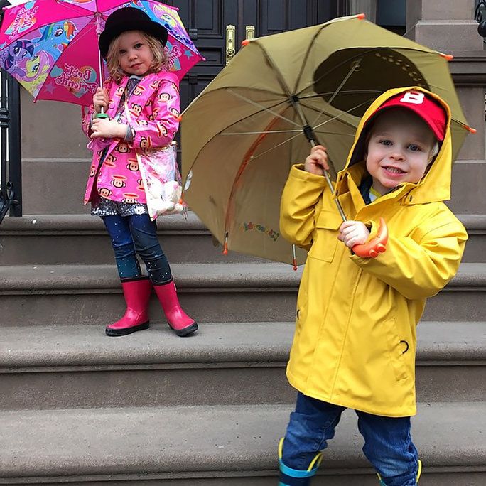 גדעון and Harper Combat the Rain in Style 
