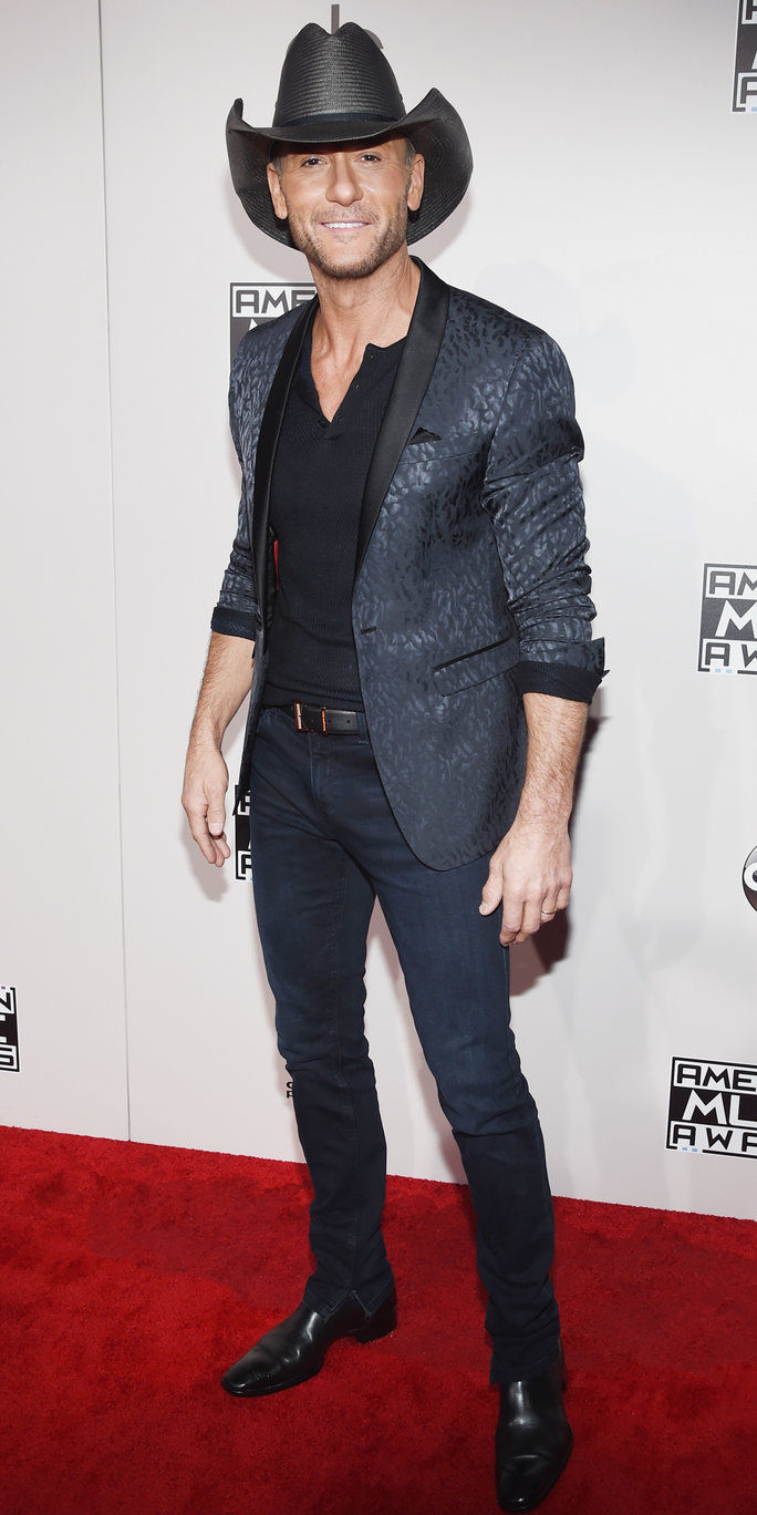 음악가 Tim McGraw attends the 2016 American Music Awards at Microsoft Theater on November 20, 2016 in Los Angeles, California. 