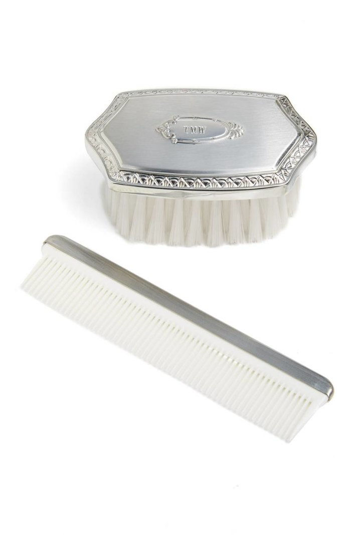 סולסברי Pewter Personalized Brush & Comb Set