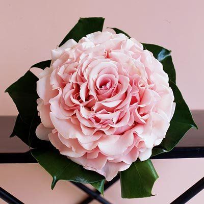 דרמטי rose bouquet